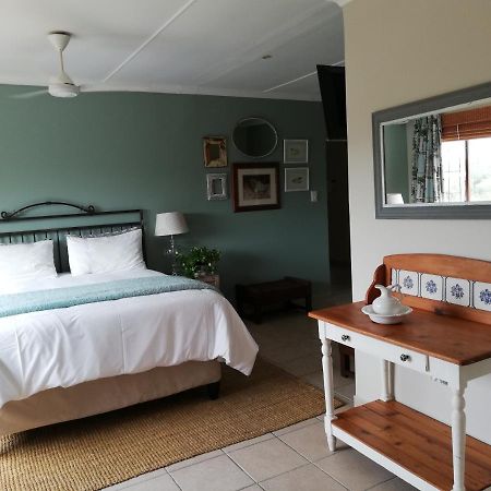 Mahogany Villa Guesthouse - Solar 발리토 외부 사진